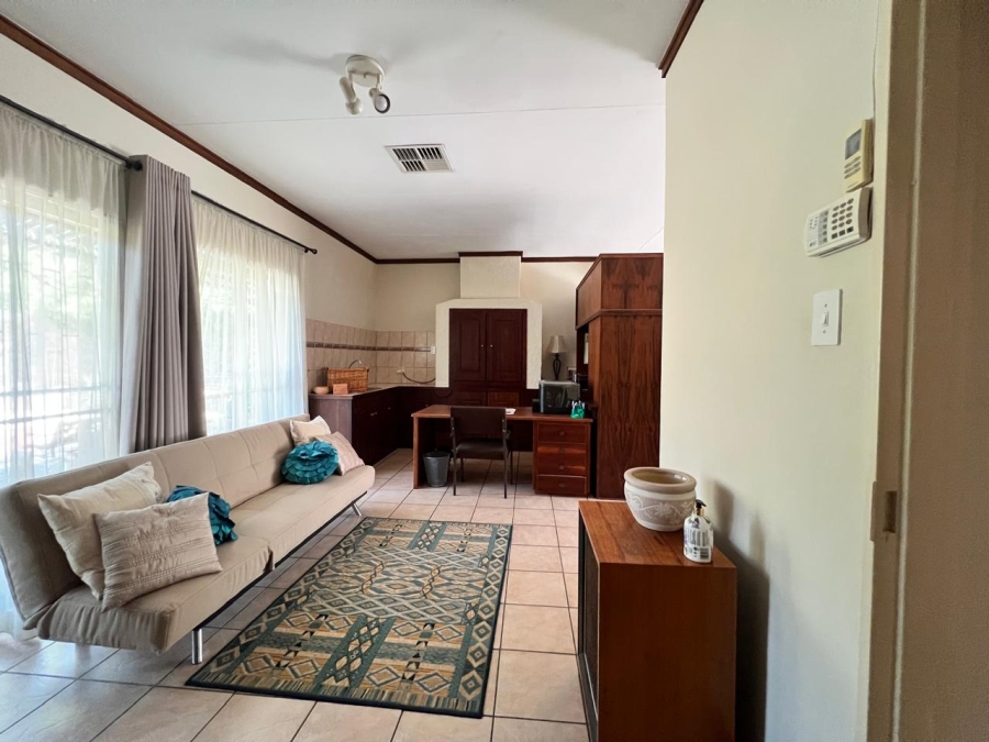 4 Bedroom Property for Sale in Hillcrest Northern Cape